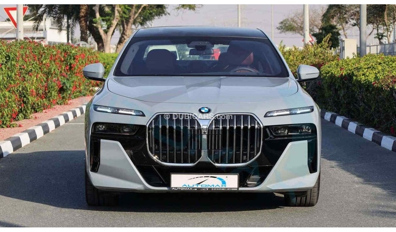 BMW 760Li XDrive Luxury V8 4.4L , 2024 GCC , 0Km , With 3 Years Warranty & Service @Official Dealer