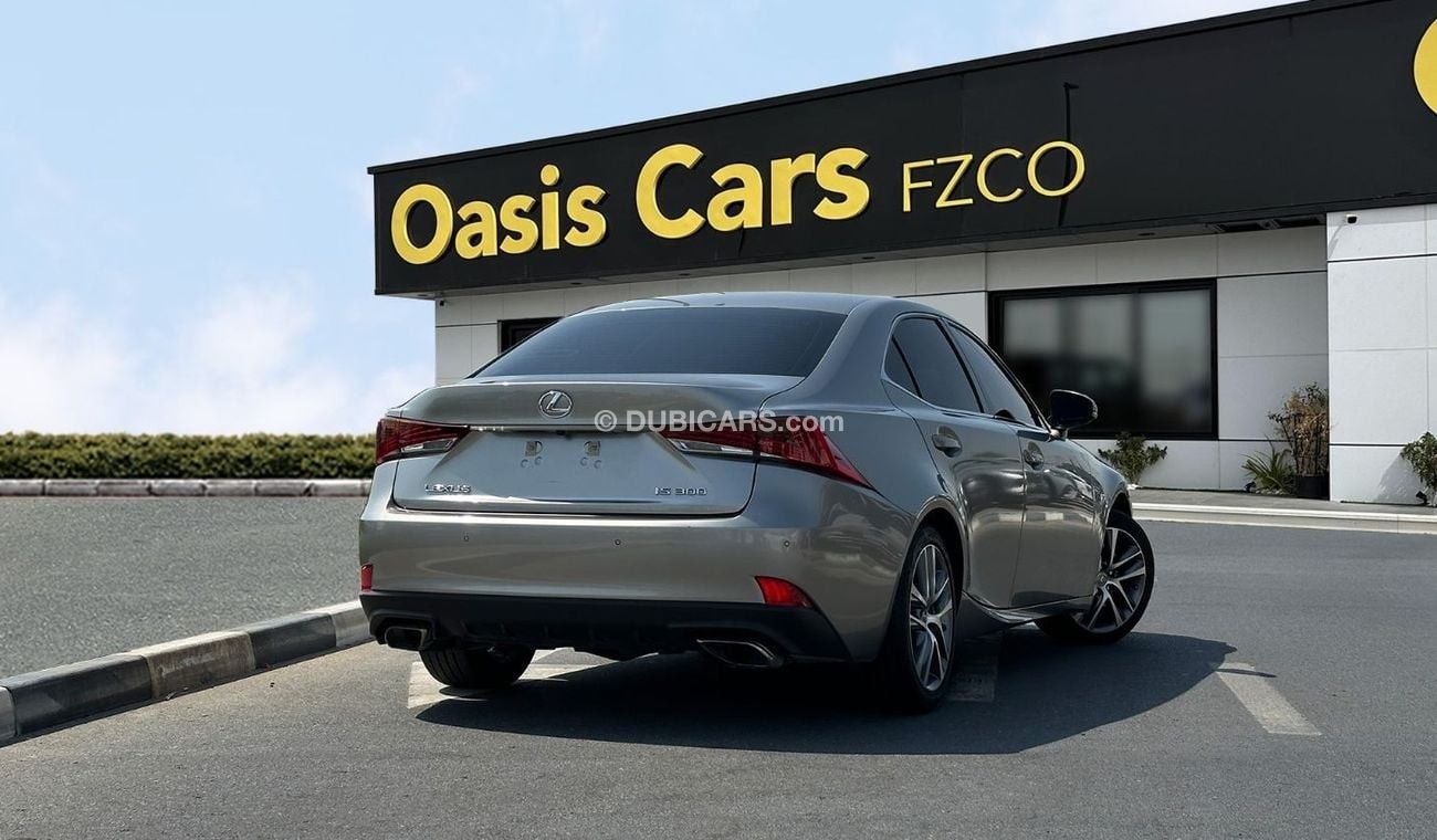 لكزس IS 300 Elegant 2.0L Premier 2019 Full Service History GCC