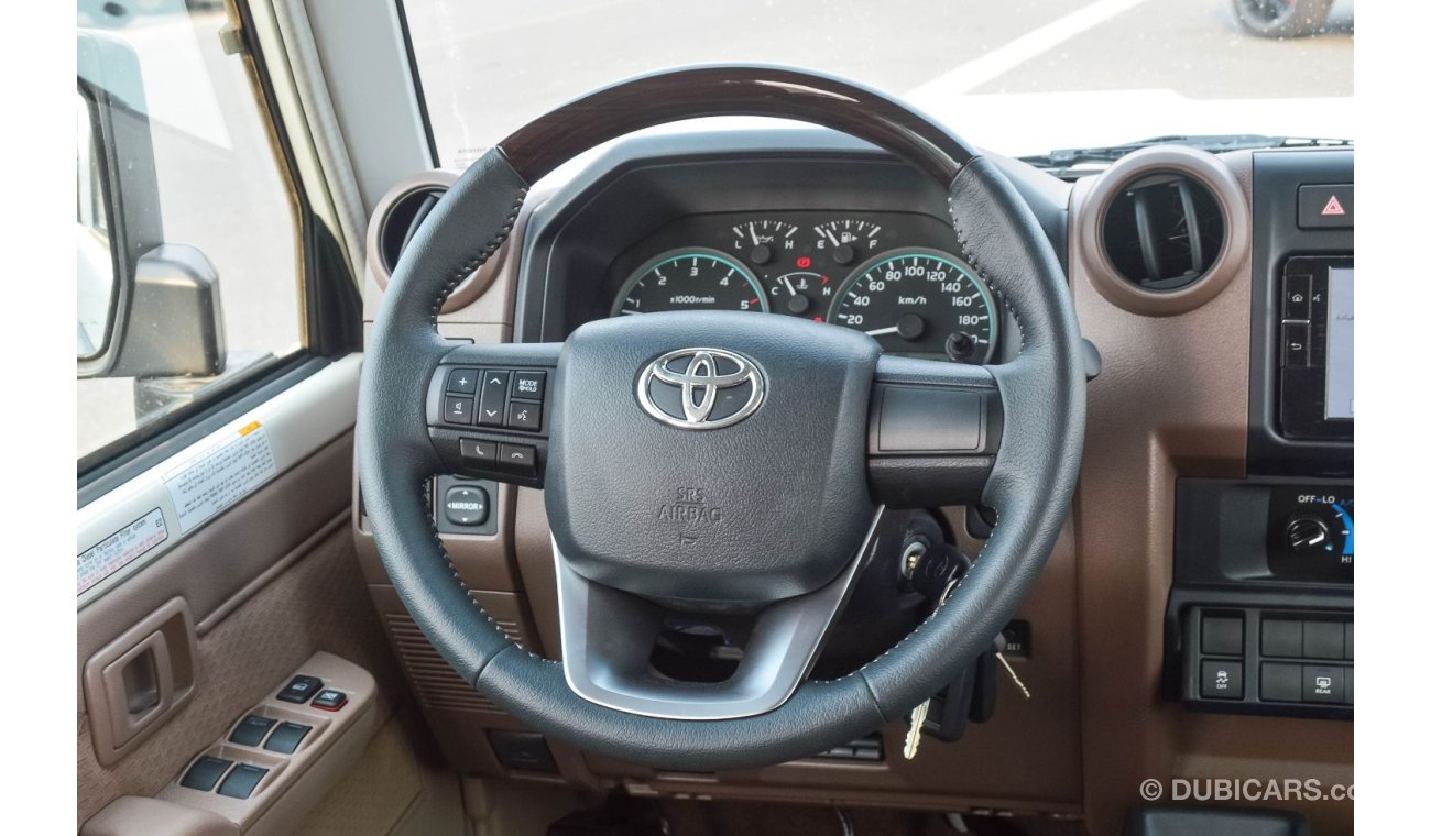 تويوتا لاند كروزر هارد توب TOYOTA LAND CRUISER 76 4.5L 4WD MT 5DOOR SUV 2024