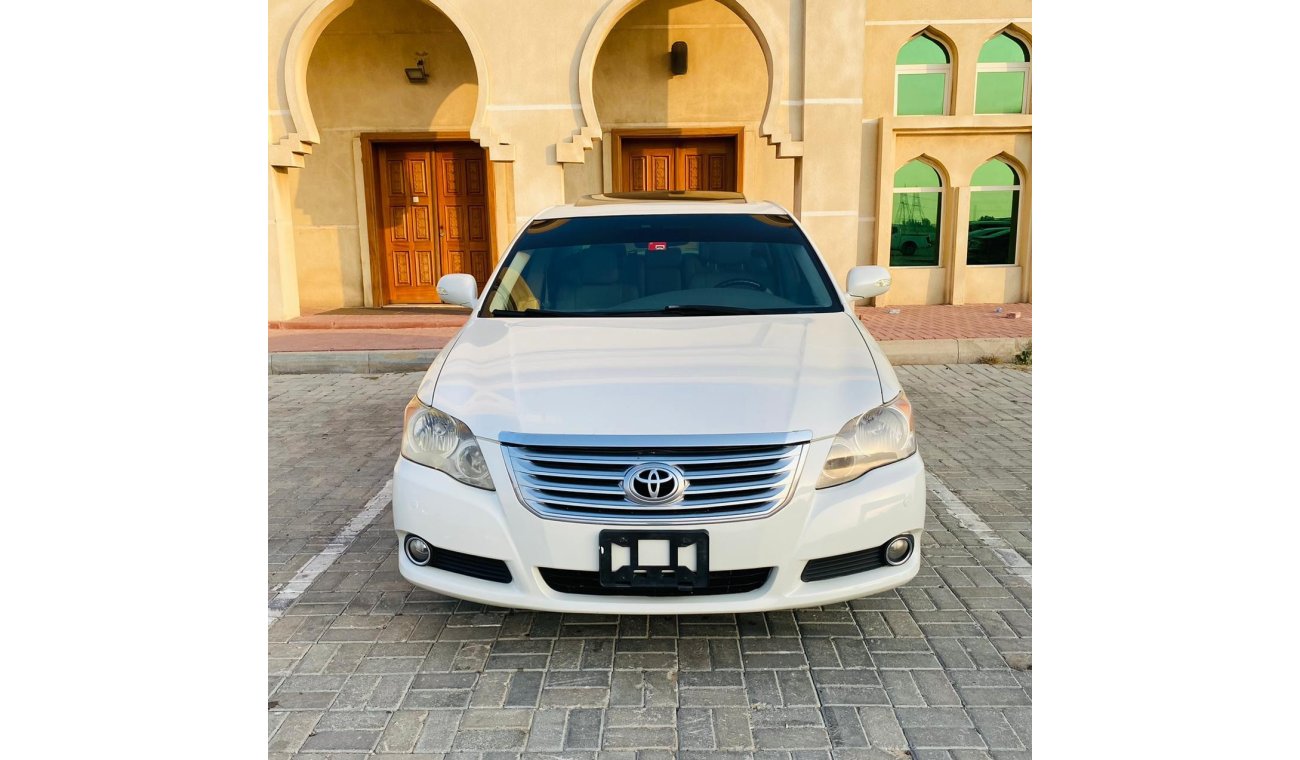 Toyota Avalon Good condition car GCC