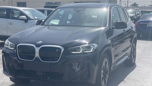 بي أم دبليو iX3 2024 BMW IX3 LEADING RWD 210KW, 540 KM