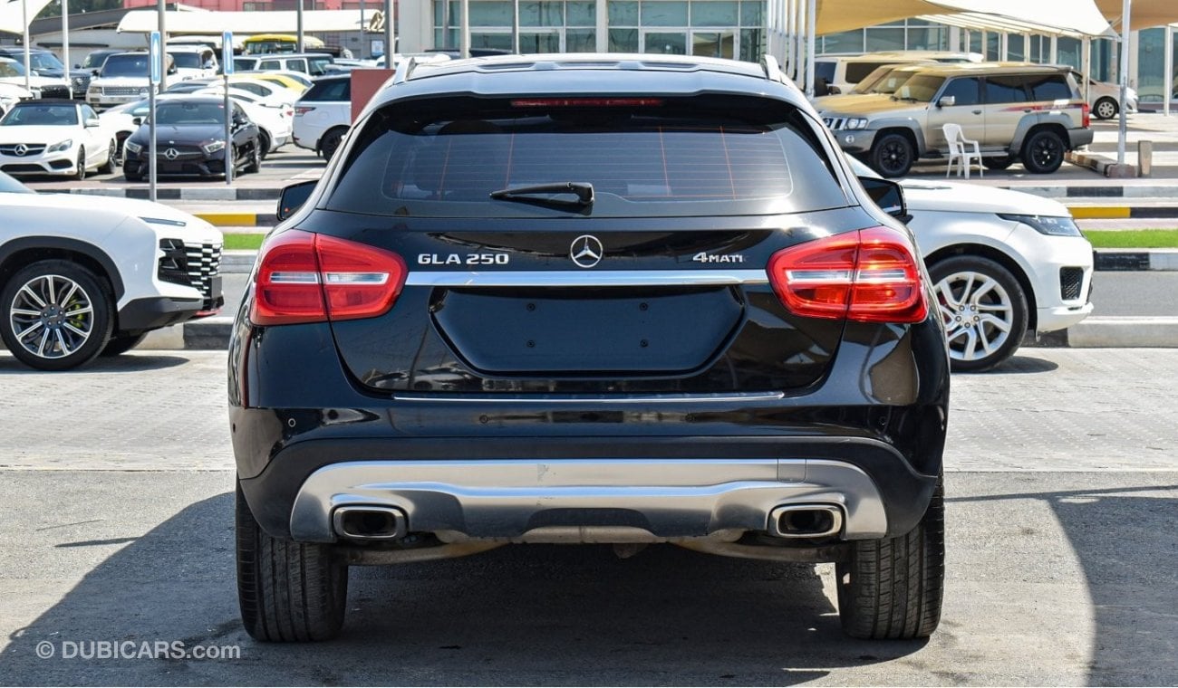 Mercedes-Benz GLA 250 4Matic