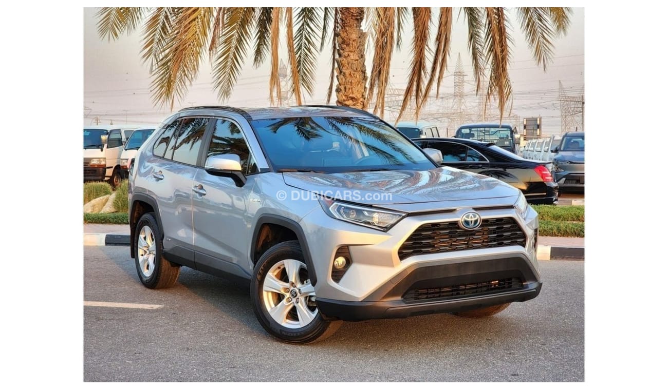 Toyota RAV4 TOYOTA RAV 4 XLE 2021 HYBRID