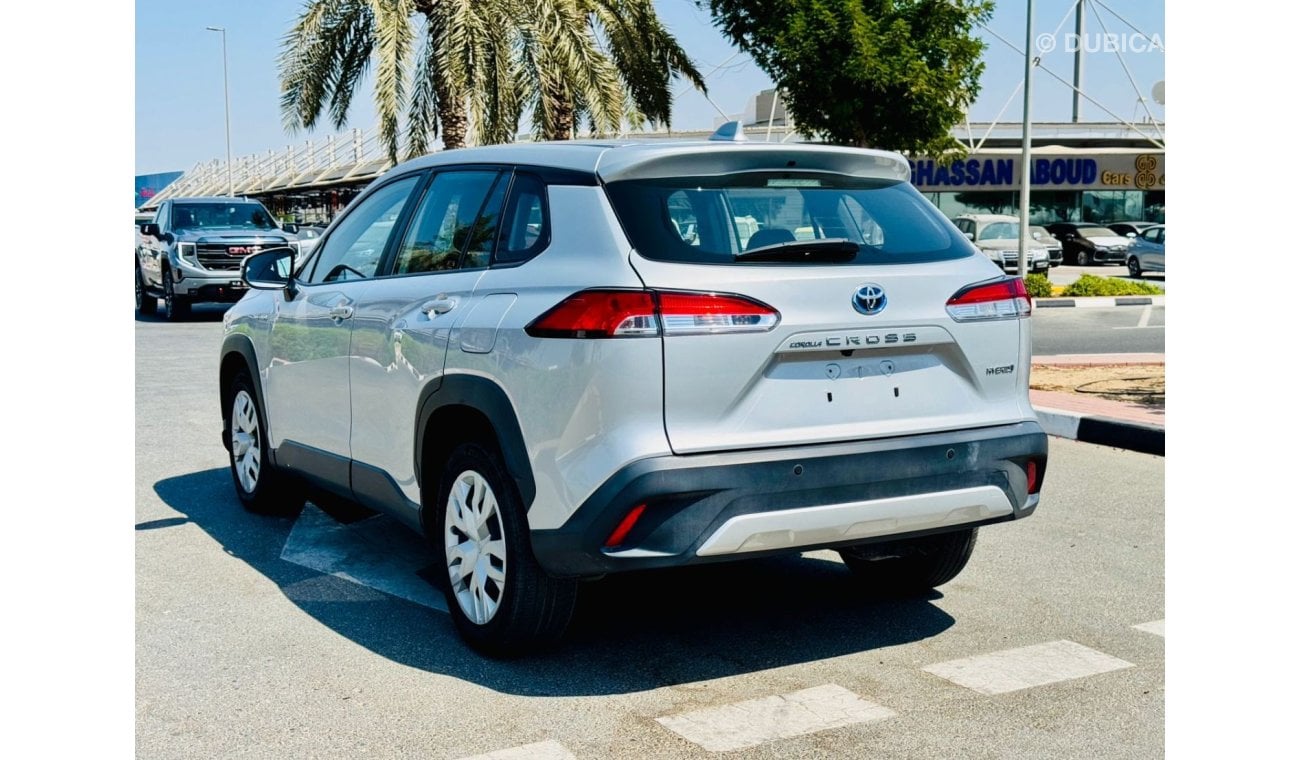 تويوتا كورولا كروس COROLLA CROSS HYBRID 1.6L 2021 GCC VERY GOOD CONDITION