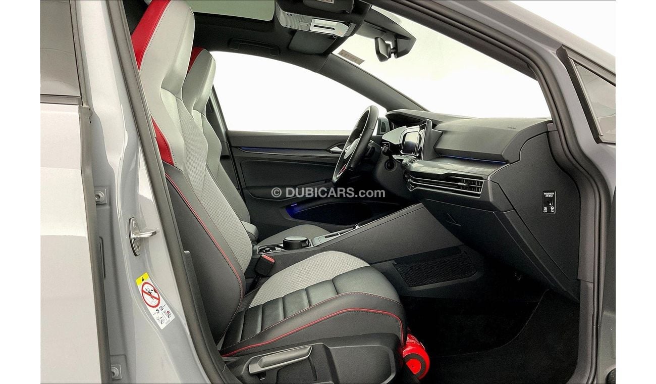 Volkswagen Golf GTI - Leather