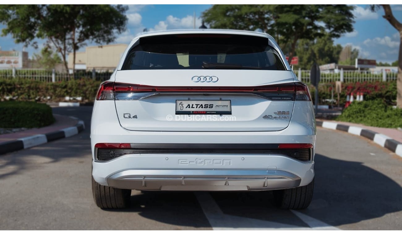 Audi etron 2023 | AUDI | E-TRON | Q4 40  E/V