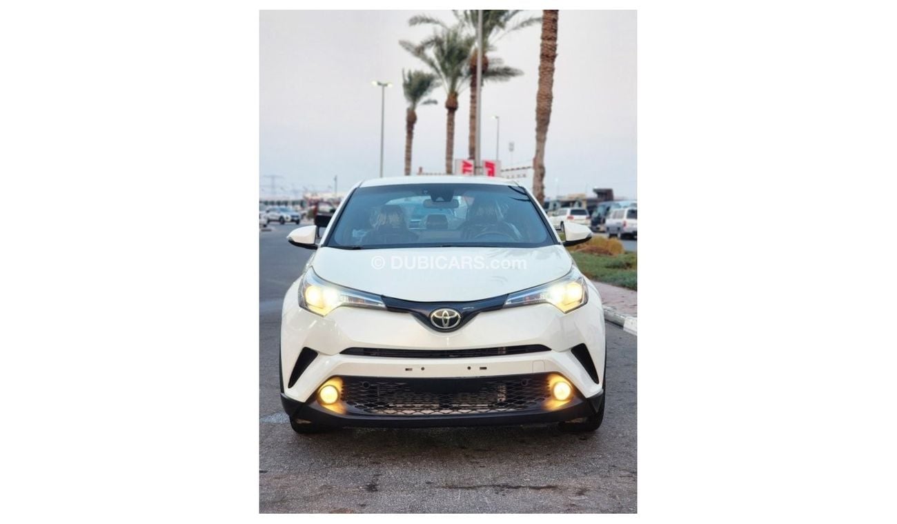 تويوتا CHR TOYOTA C-HR full option 2021