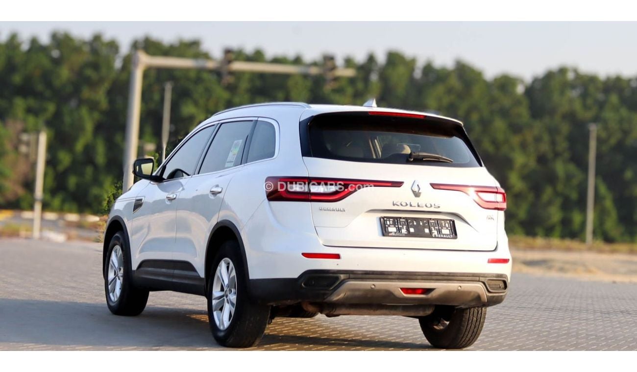 Renault Koleos SE 2.5L Renault Koleos 2.5L  2021 GCC Original Paint & accident free in excellent condition  982 P.M