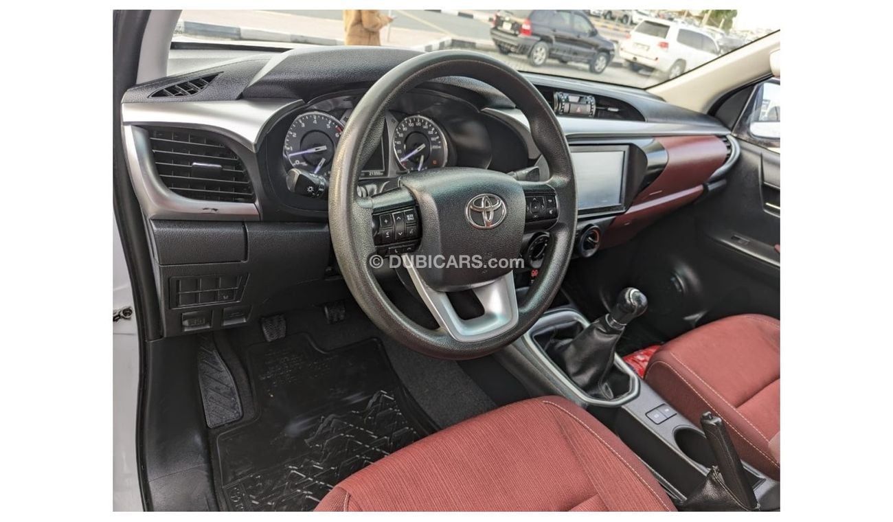 Toyota Hilux 2023 Toyota HILUX GLX (SR5), 4dr Double Cab Utility, 2.7L 4cyl Petrol, Manual, Four Wheel Drive. cle