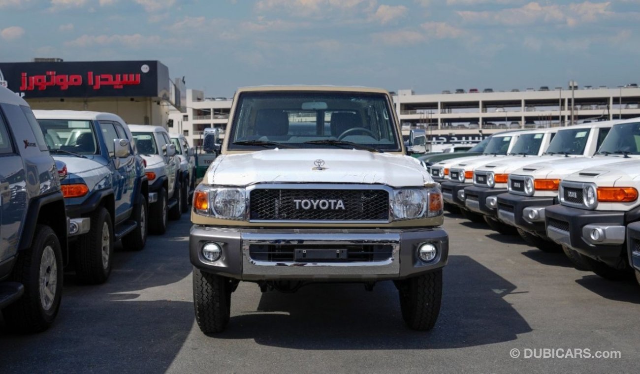 تويوتا لاند كروزر هارد توب Toyota Land Cruiser Hard Top 2023 YM LC 76 Petrol 4.0 Ltr 5 Door