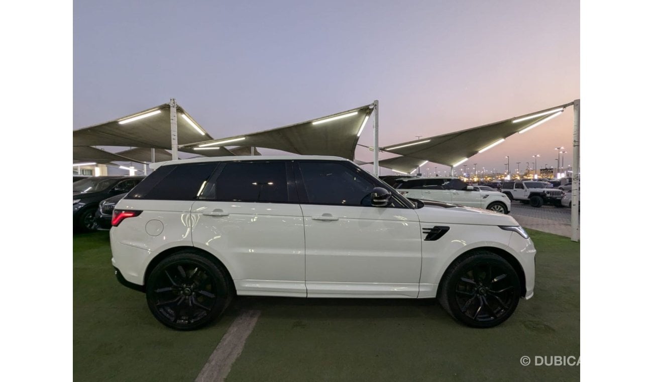 لاند روفر رانج روفر سبورت أس في آر Land Rover Range Rover Sport 2015 SVR 8 cylinder engine 5.0. Clean Car No Any Work Required Just Buy