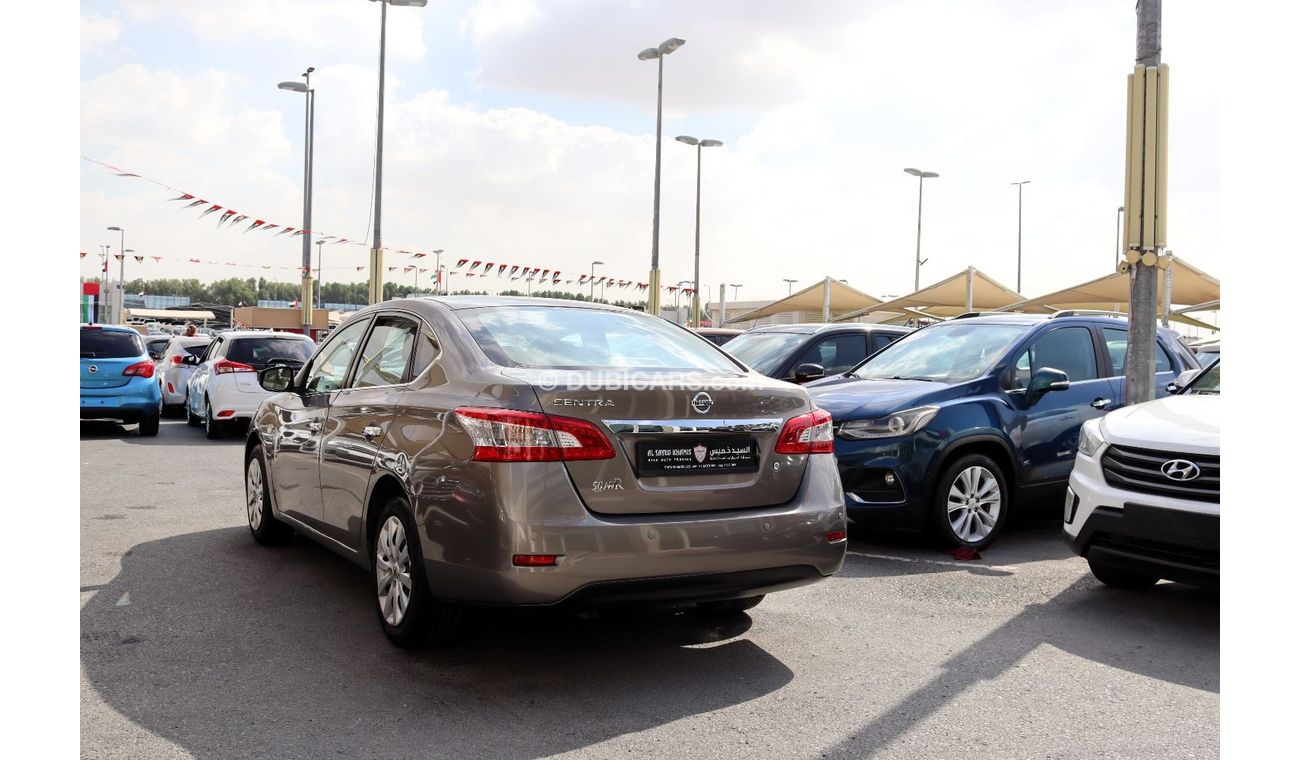 Nissan Sentra SV ACCIDENTS FREE - GCC - PERFECT CONDITION INSIDE OUT - ENGINE 1600 CC -