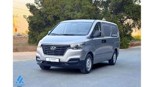 Hyundai H-1 Cargo Van 2.5L RWD / Diesel MT / Like New Condition / Lowest Price / Book Now!