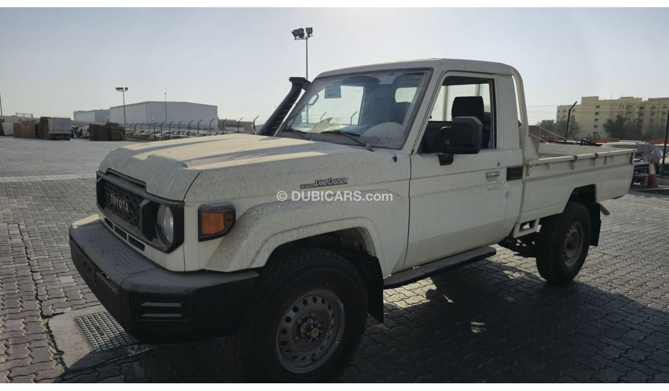 تويوتا لاند كروزر بيك آب 79 Single Cab 2.8L Auto Diesel