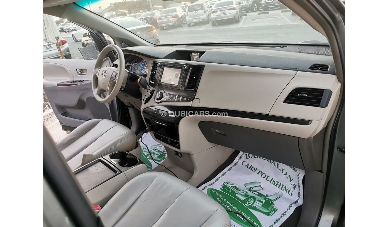 Toyota Sienna In excellent condition and requires no expenses