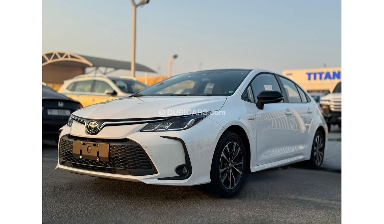 تويوتا كورولا 1.8L Hybrid Under Service Warranty Export @ 54,000 AED