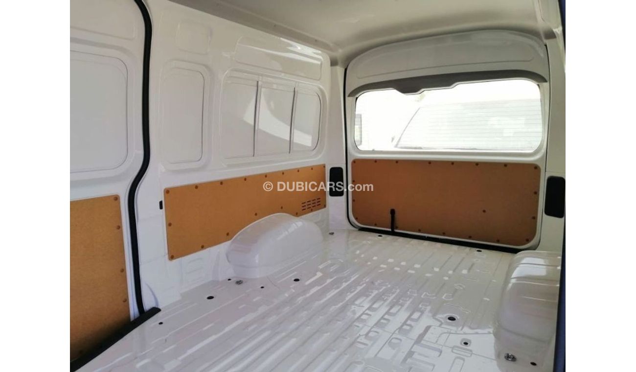 Toyota Hiace cargo hi roof