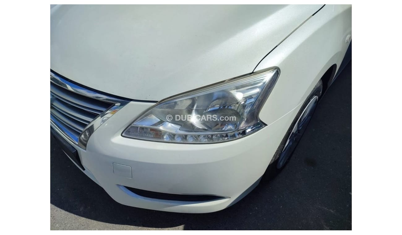 نيسان سنترا NISSAN SENTRA AWR 2020 GCC | Km 122190 | WHITE