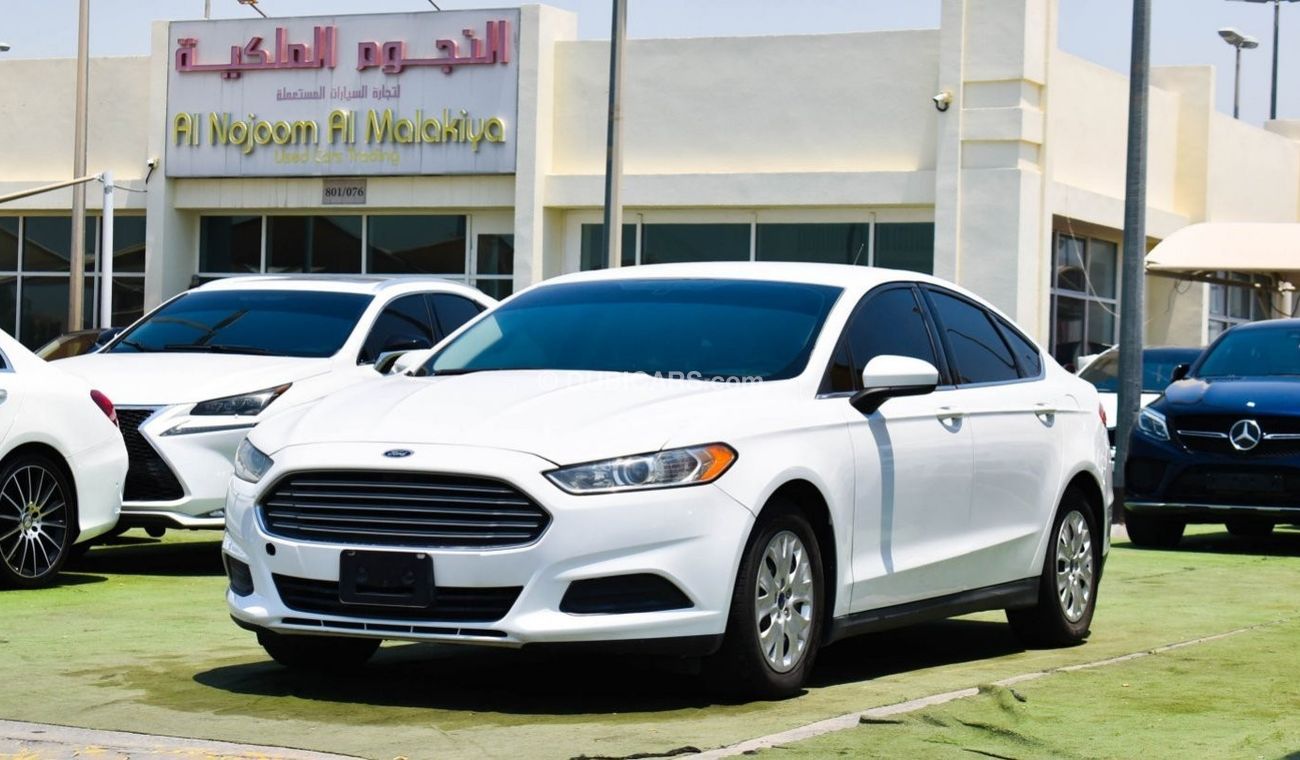 Used Ford Fusion 2014 for sale in Sharjah 614825