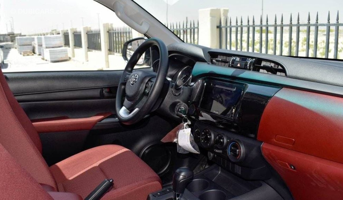 تويوتا هيلوكس HILUX 2.7L AT PETROL 2024 MED OPTION