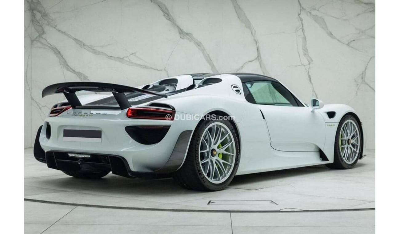 Porsche 918 Spyder 4.6 LEFT HAND DRIVE