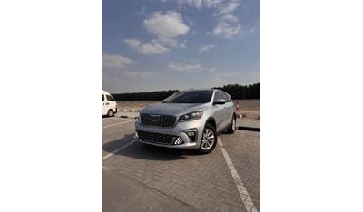 Kia Sorento Base 3.3L FWD