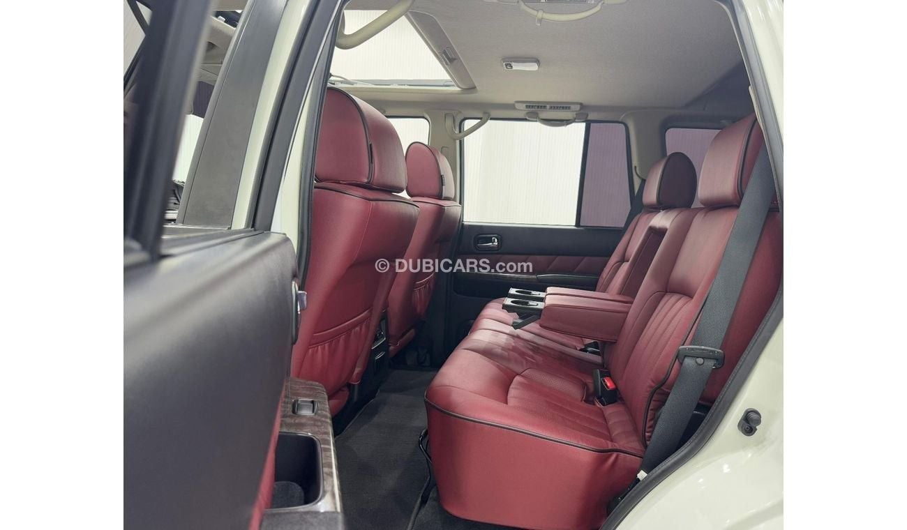 نيسان باترول سوبر سفاري 2023 Nissan Patrol Super Safari, May 2028 Nissan Warranty + Service Package. Low Kms, 7 Seater, GCC