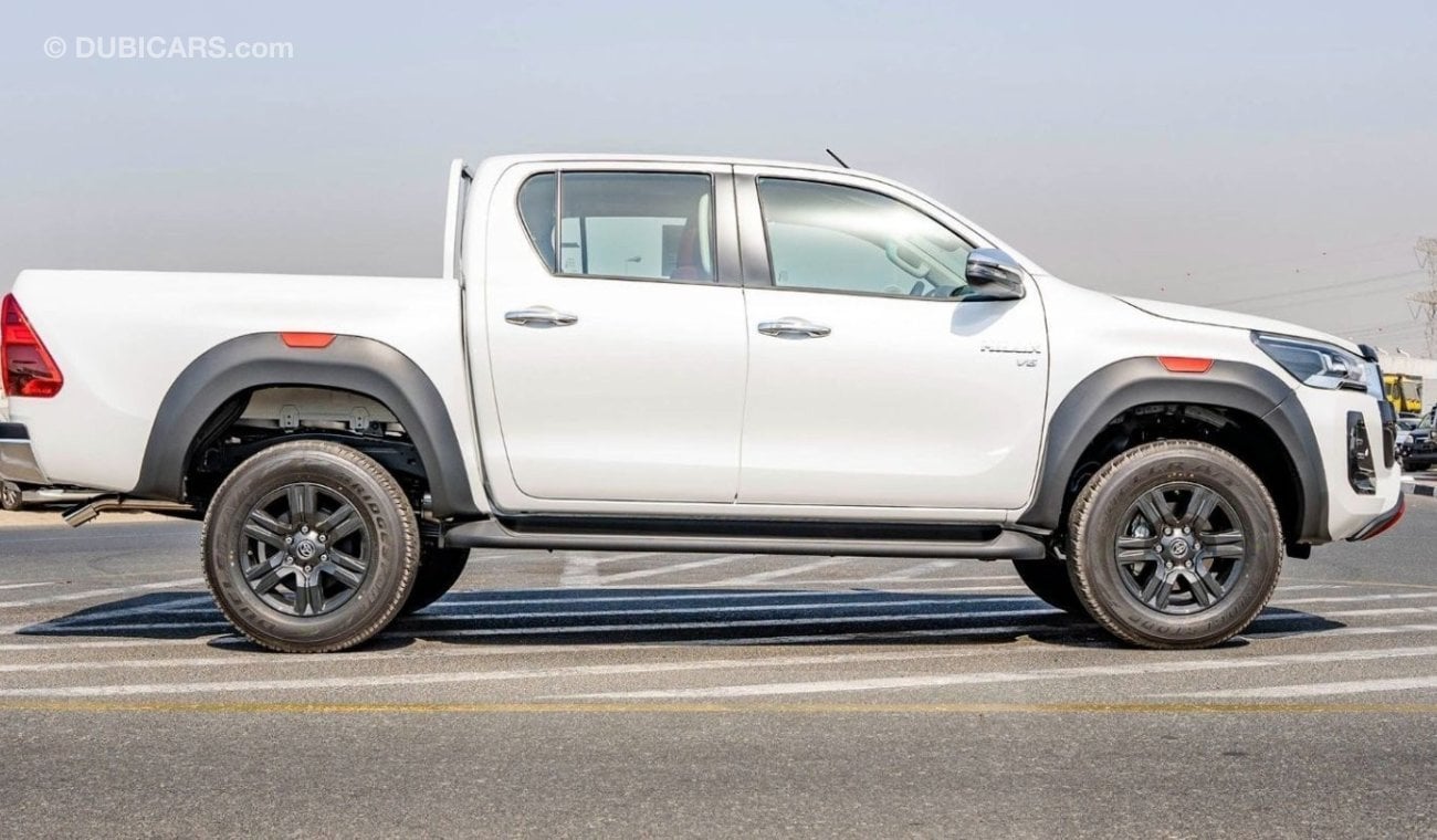 Toyota Hilux 2024 Toyota Hilux SR5 4.0L petrol AT - GCC (Export price)