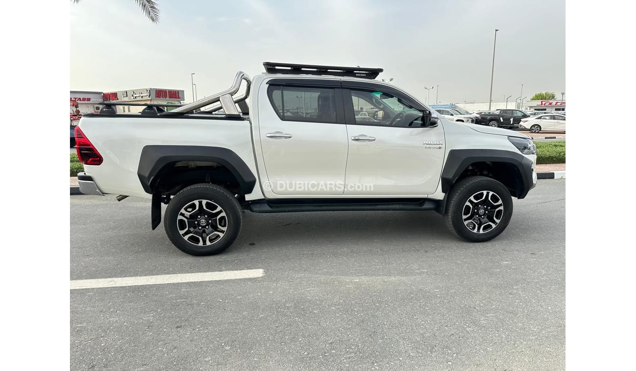 تويوتا هيلوكس Toyota Hilux pickup SR5 2022 Model Diesel engine