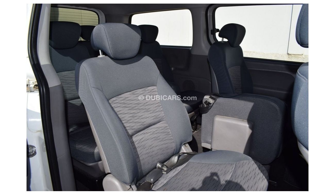 Hyundai H-1 Std HYUNDAI H1 12 SEATER PASSENGER VAN, MODEL:2016. FREE OF ACCIDENT