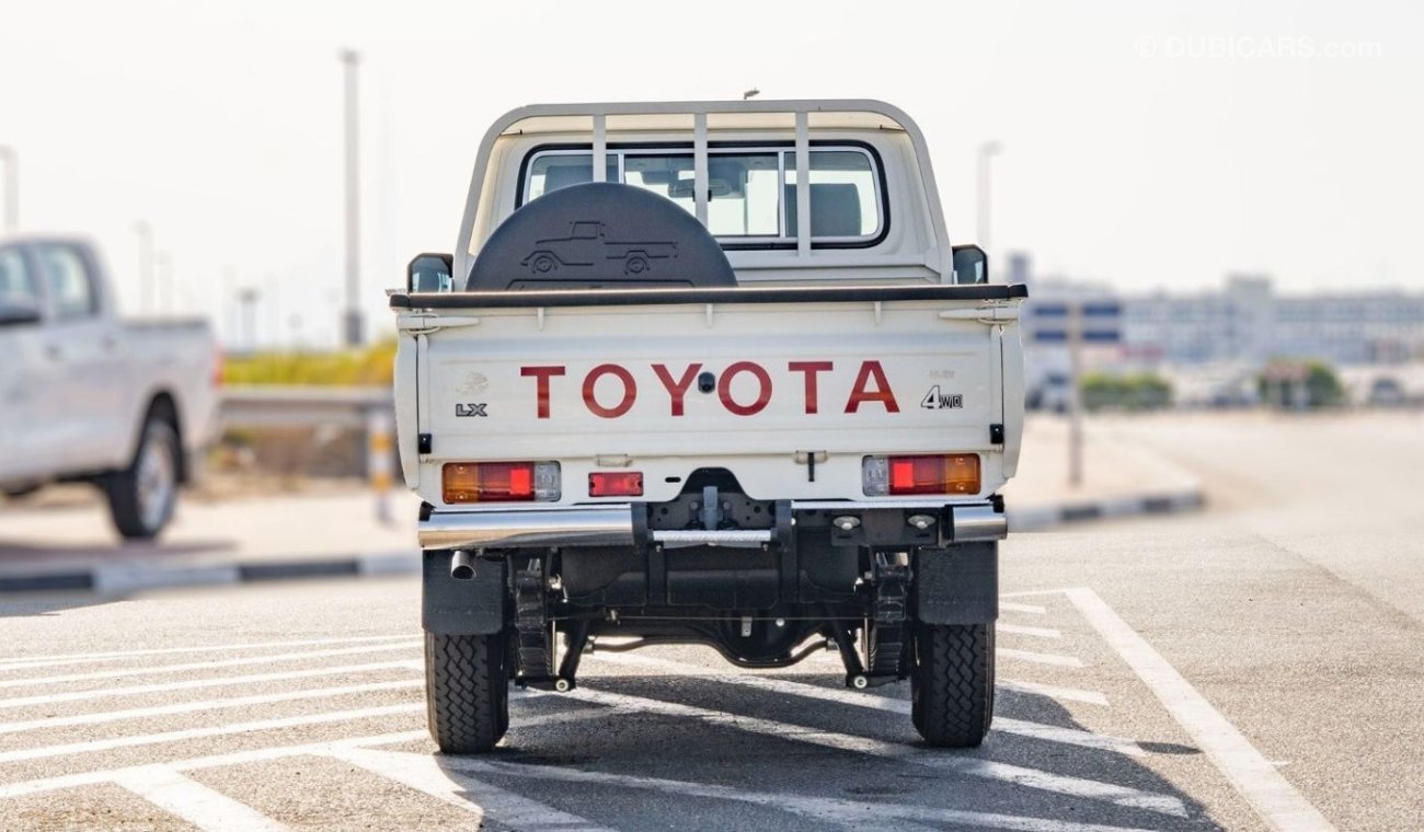 تويوتا لاند كروزر بيك آب 2024 Toyota LC79 Single Cab 2.8 Diesel Mid Option Double Tank