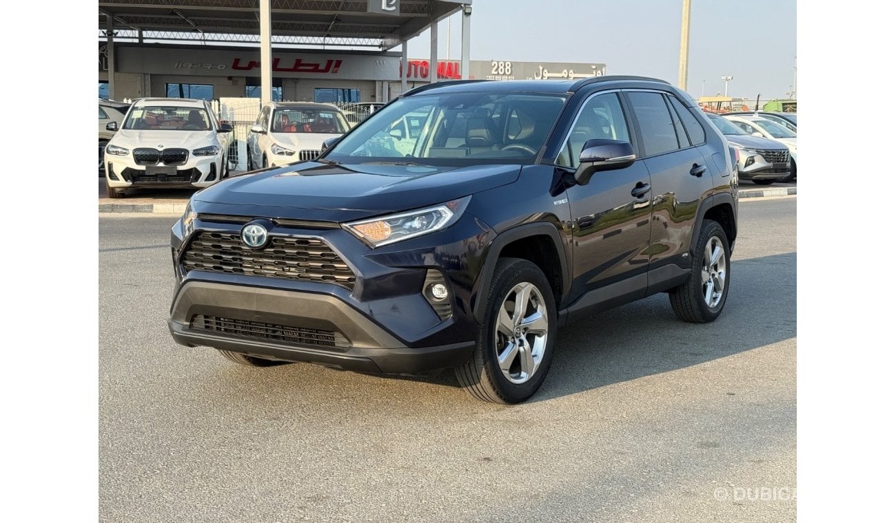 Toyota RAV4 XLE 2.5L