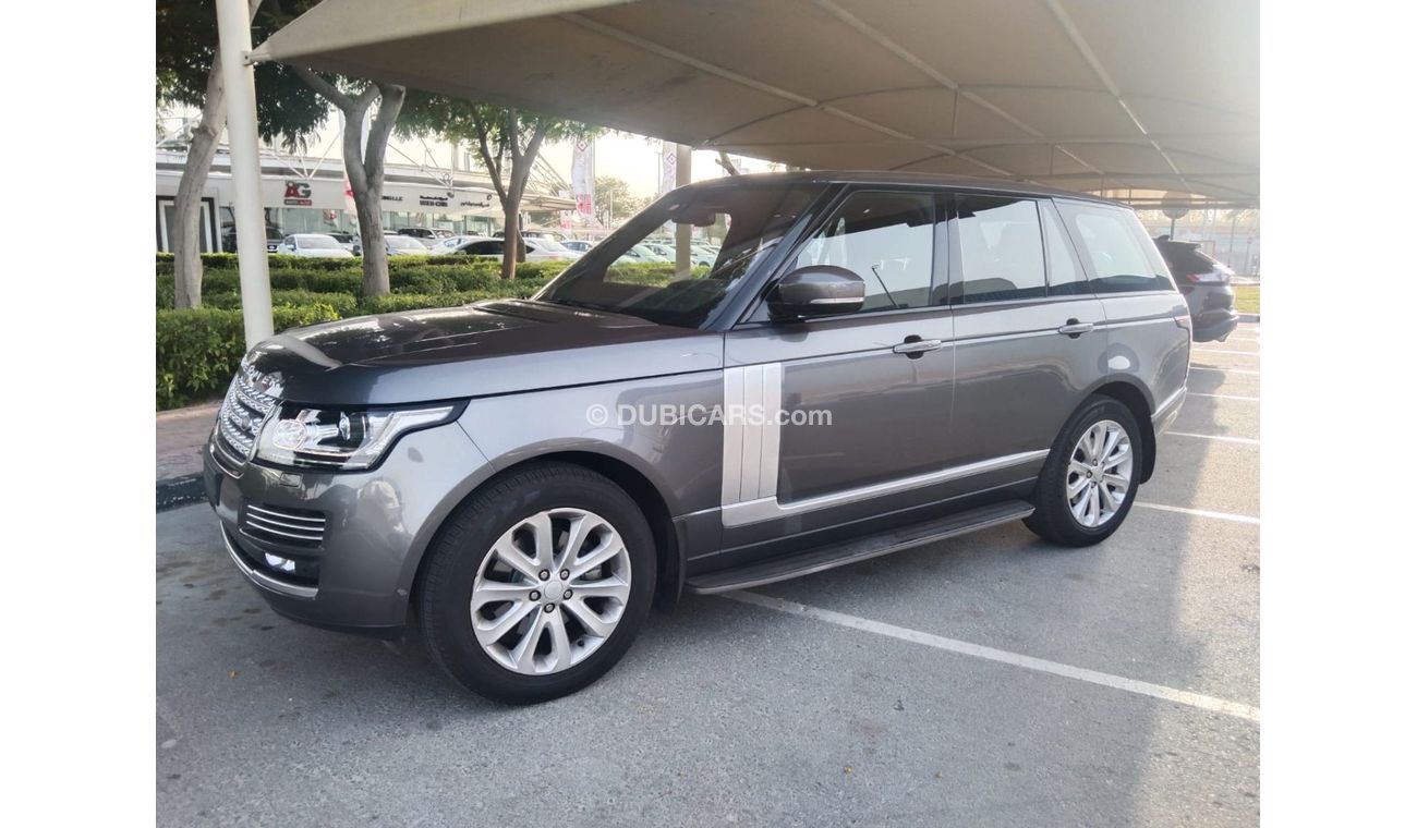 Used Land Rover Range Rover HSE 2015 for sale in Dubai - 524041