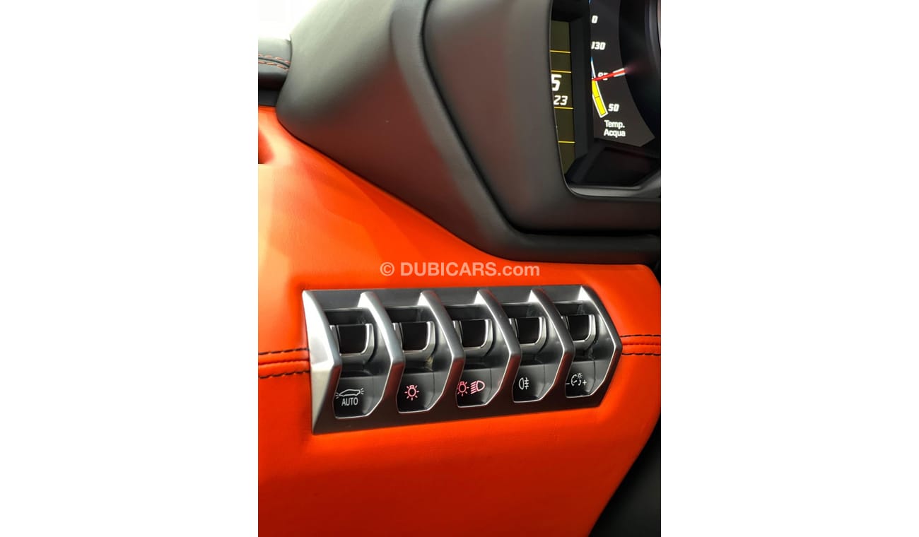 Lamborghini Aventador 2015 Lamborghini Aventador Spyder, Full Service History, Original DMC Kit