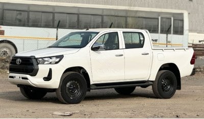 تويوتا هيلوكس Hilux Double Cabin 2.4L Diesel [EXPORT]