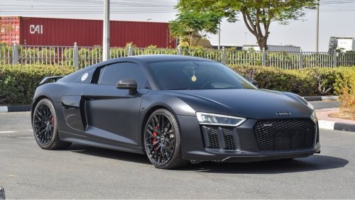 Audi R8 2018 GCC SPECS FULL SERVICE HISTORY!! 1 OF 999!! IMMACULATE CONDITION