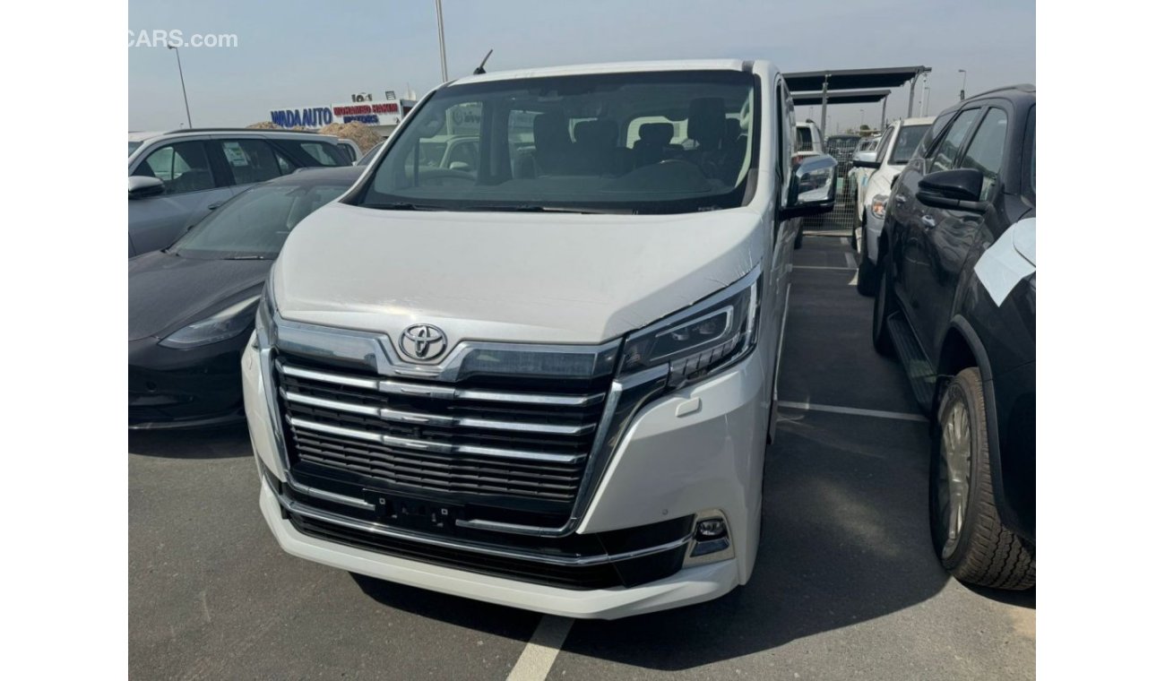 Toyota Granvia PREMIUM 3.5L PETROL 2023