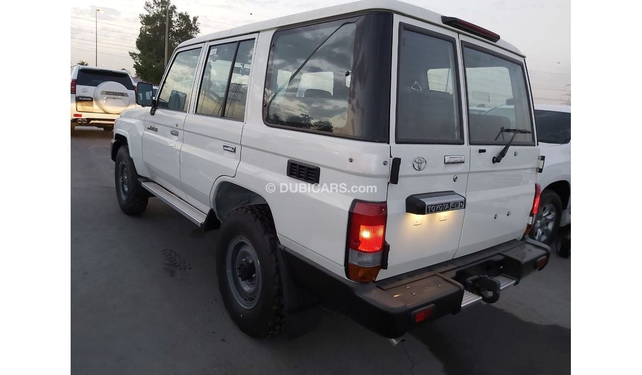 Toyota Land Cruiser hard top 2020