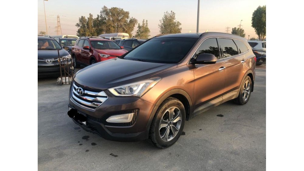 Hyundai Santa Fe Hyundai Santa Fe 2014 Usa For Sale Aed 36 000 Brown 2014