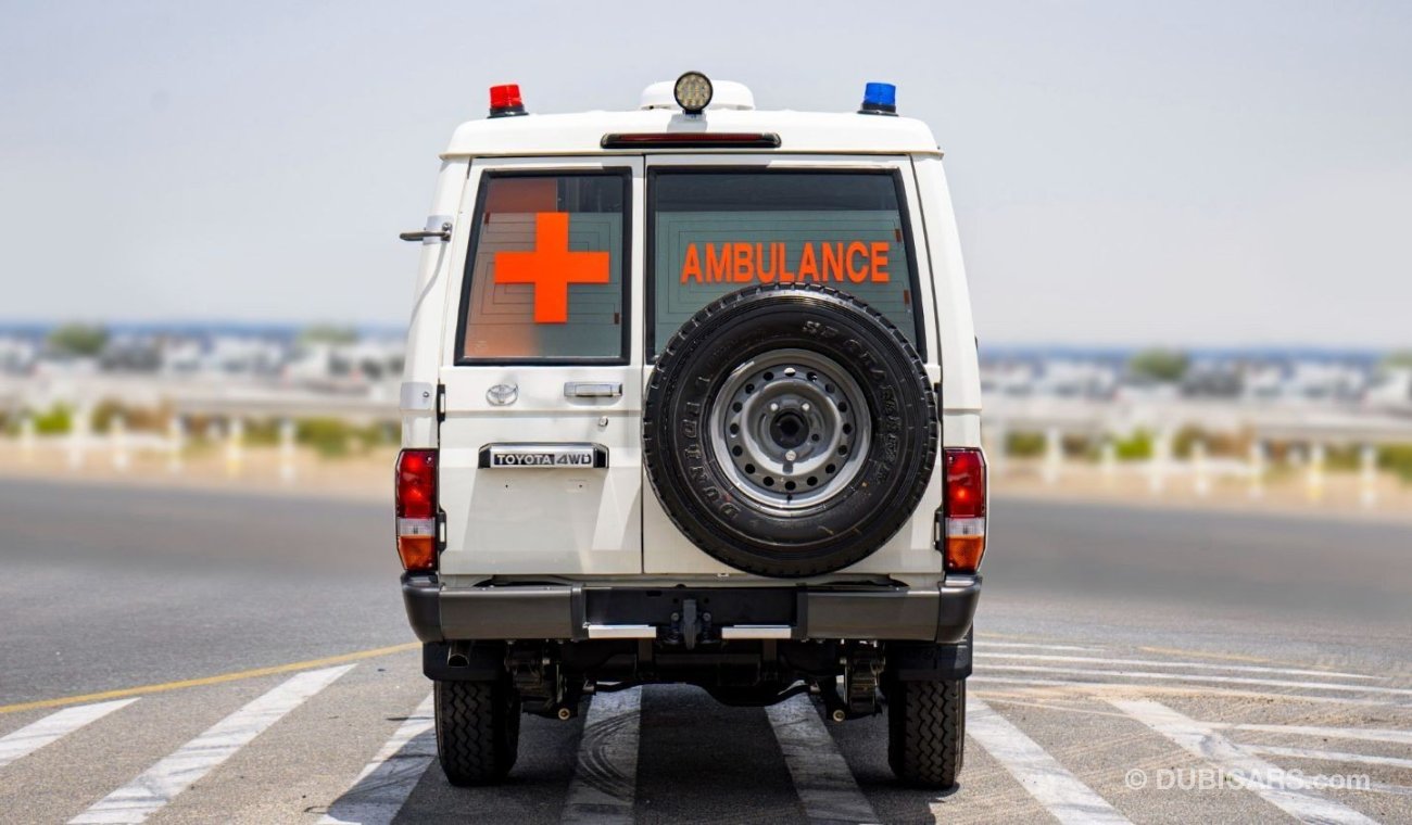 تويوتا لاند كروزر هارد توب Land cruiser hard top AMBULANCE 4.2L DIESEL MY2024 EXPORT ONLY