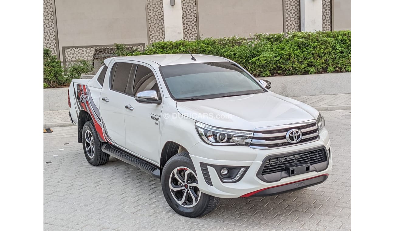 تويوتا هيلوكس TOYOTA HILUX TRD 2018 WHITE GCC