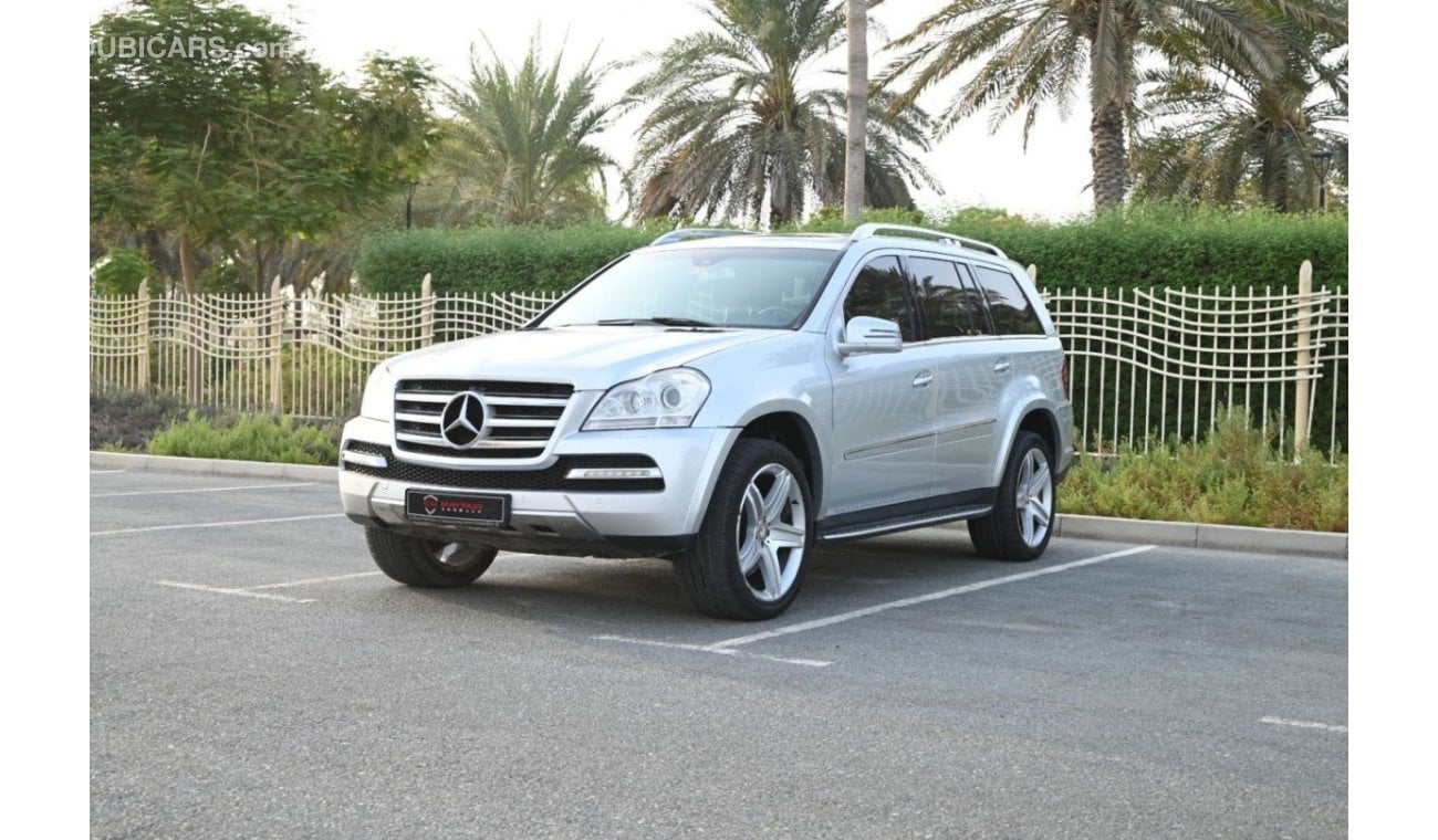 مرسيدس بنز GL 500 0% DP - BEST DEAL - LOW MILEAGE - MERCEDES GL 500 4MATIC - ORIGINAL PAINT - WELL MAINTAINED - GCC