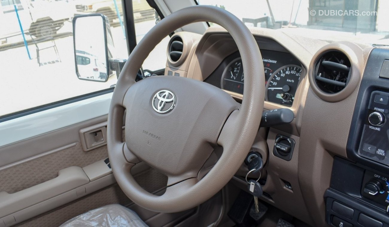 Toyota Land Cruiser Pick Up 4.5L Diesel V8