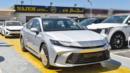 Toyota Camry LE  HEV 2.5L Hybrid