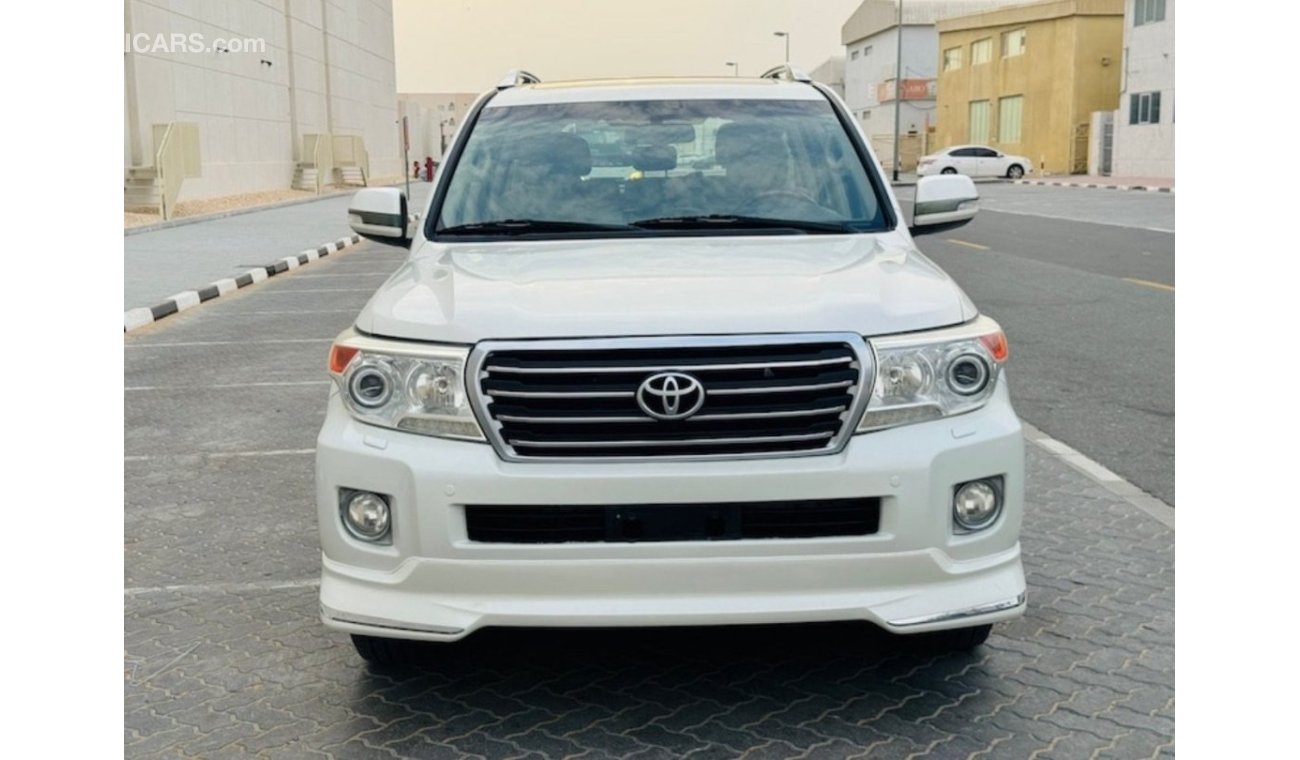 تويوتا لاند كروزر Toyota Land Cruiser 2015 GXR LHD petrol