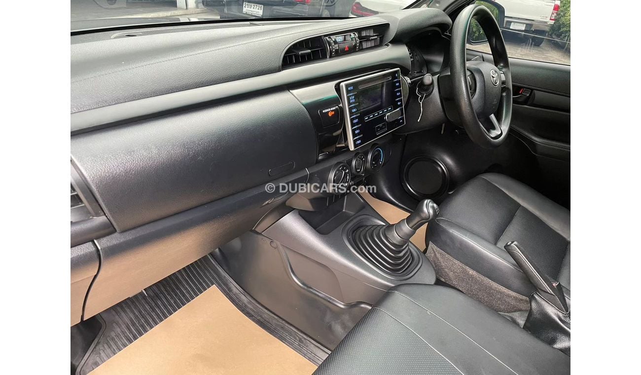 تويوتا هيلوكس Toyota Hilux Revo Single Cabin