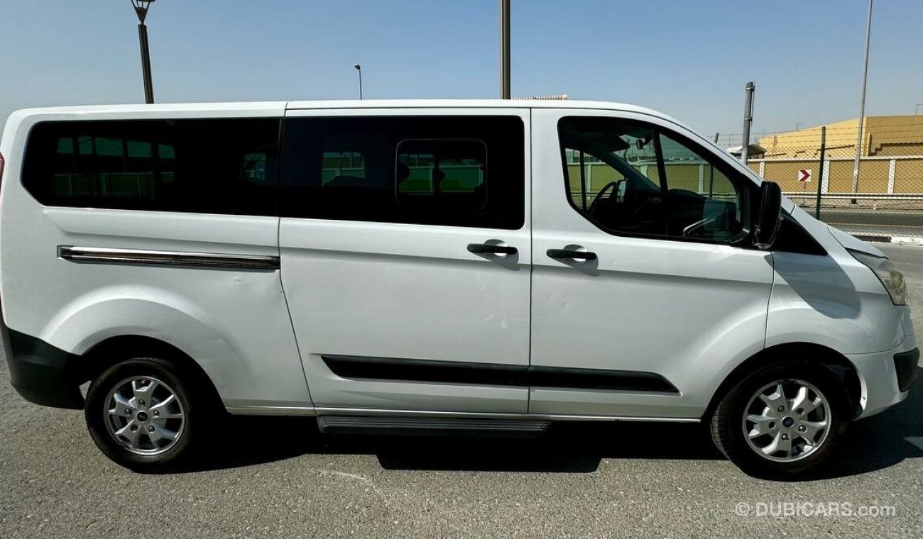 Ford Tourneo Custom 2014 model 8 seats