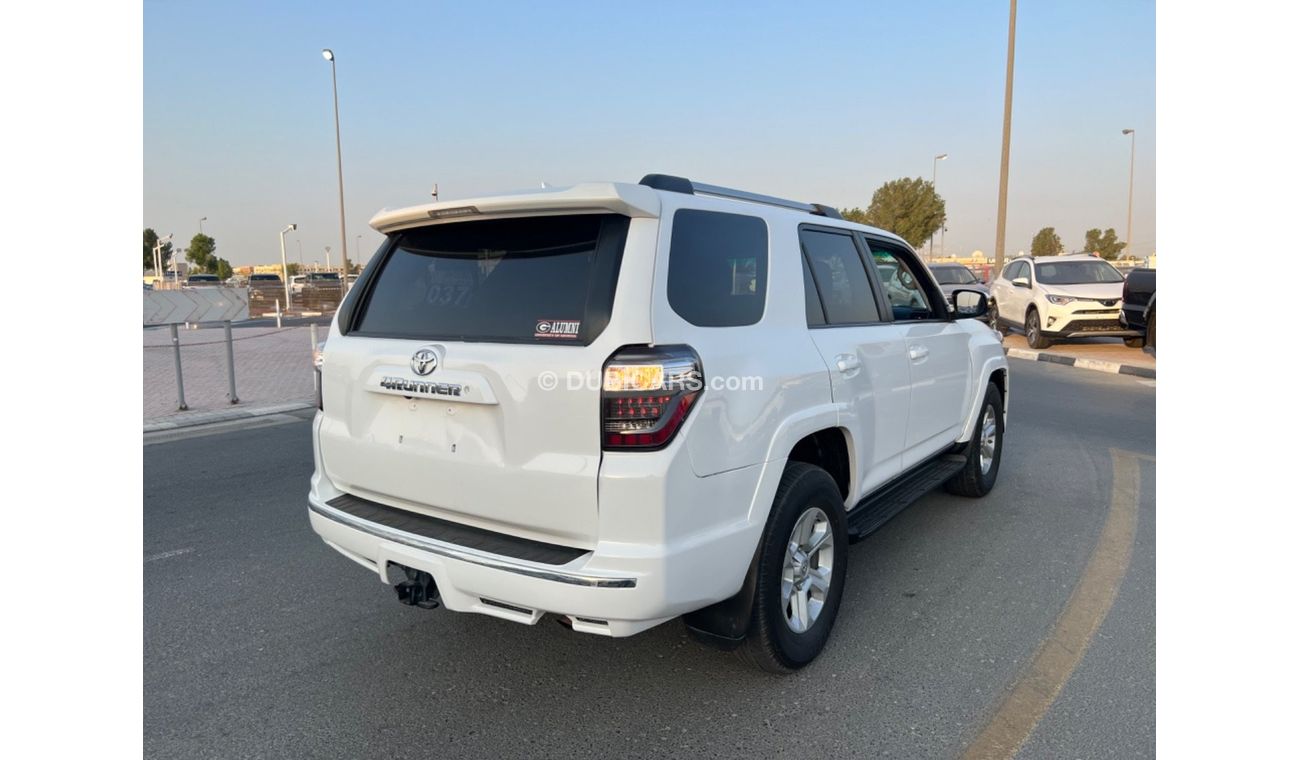 تويوتا Runner4 2019 SR5 PREMIUM SUNROOF 7 SEATER FULL OPTION