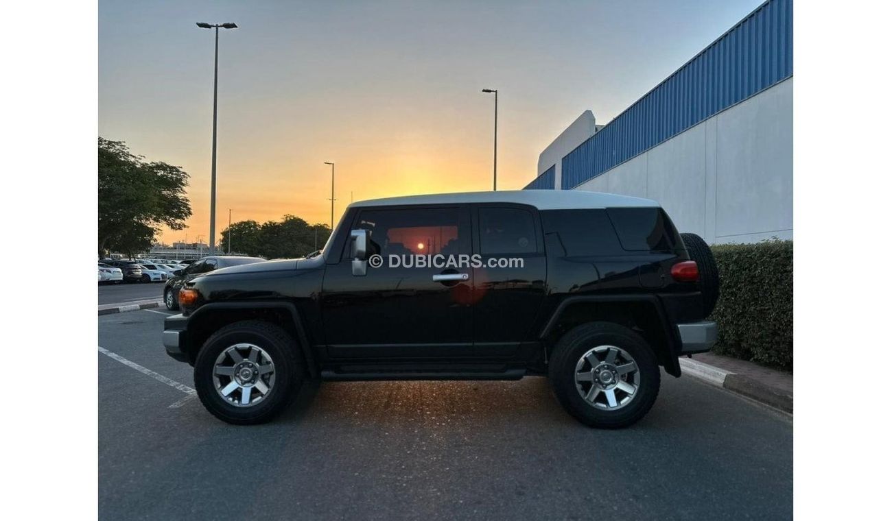 Toyota FJ Cruiser GXR GCC SPEC UNDER WARRANTY