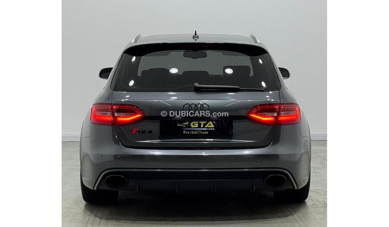 أودي RS4 2014 Audi RS4 Quattro, Full service History, Full Options, Low Kms, GCC